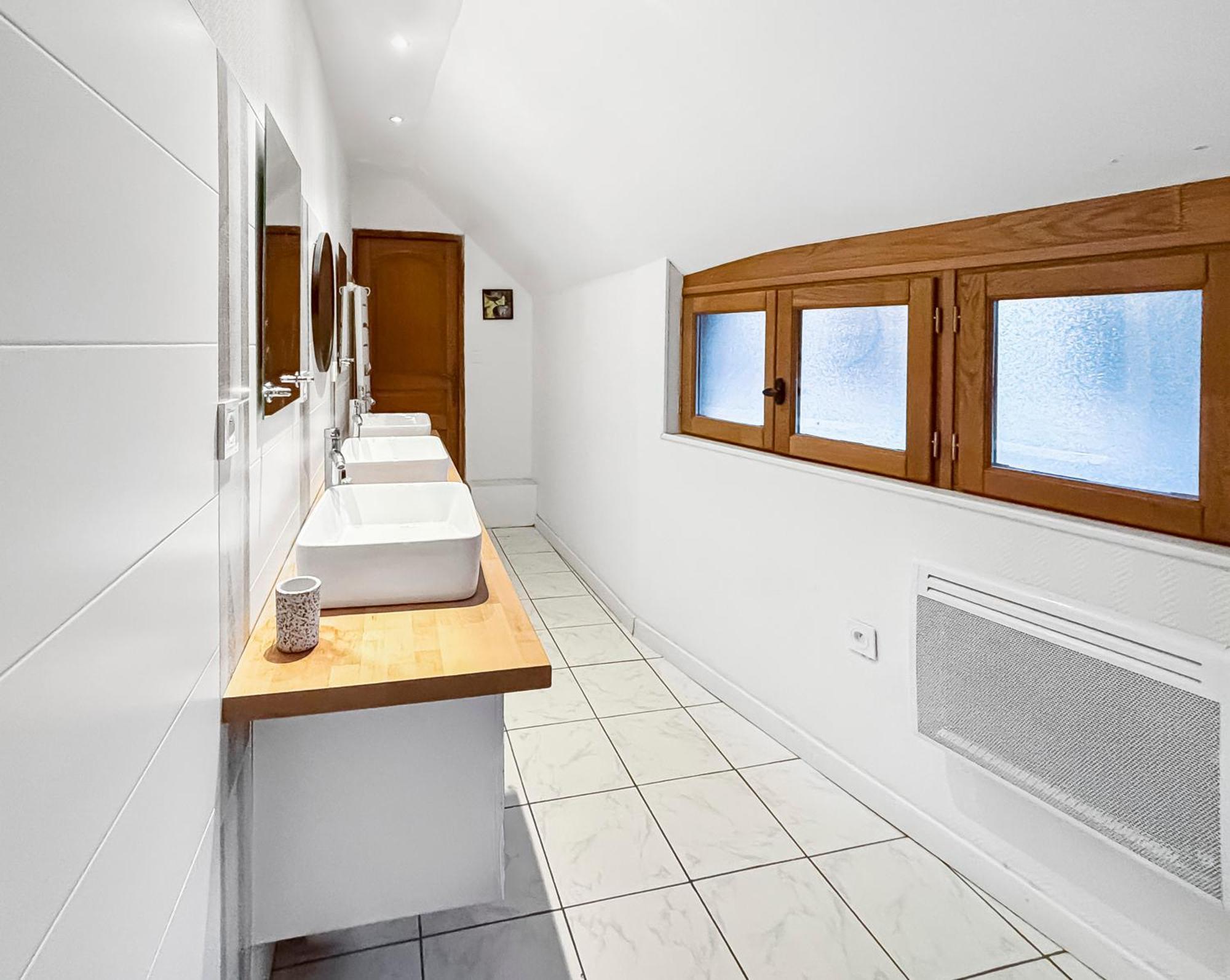 Spacieux & Lumineux Avec Smart Tv Et Wi-Fi Rapide Troyes Exteriör bild